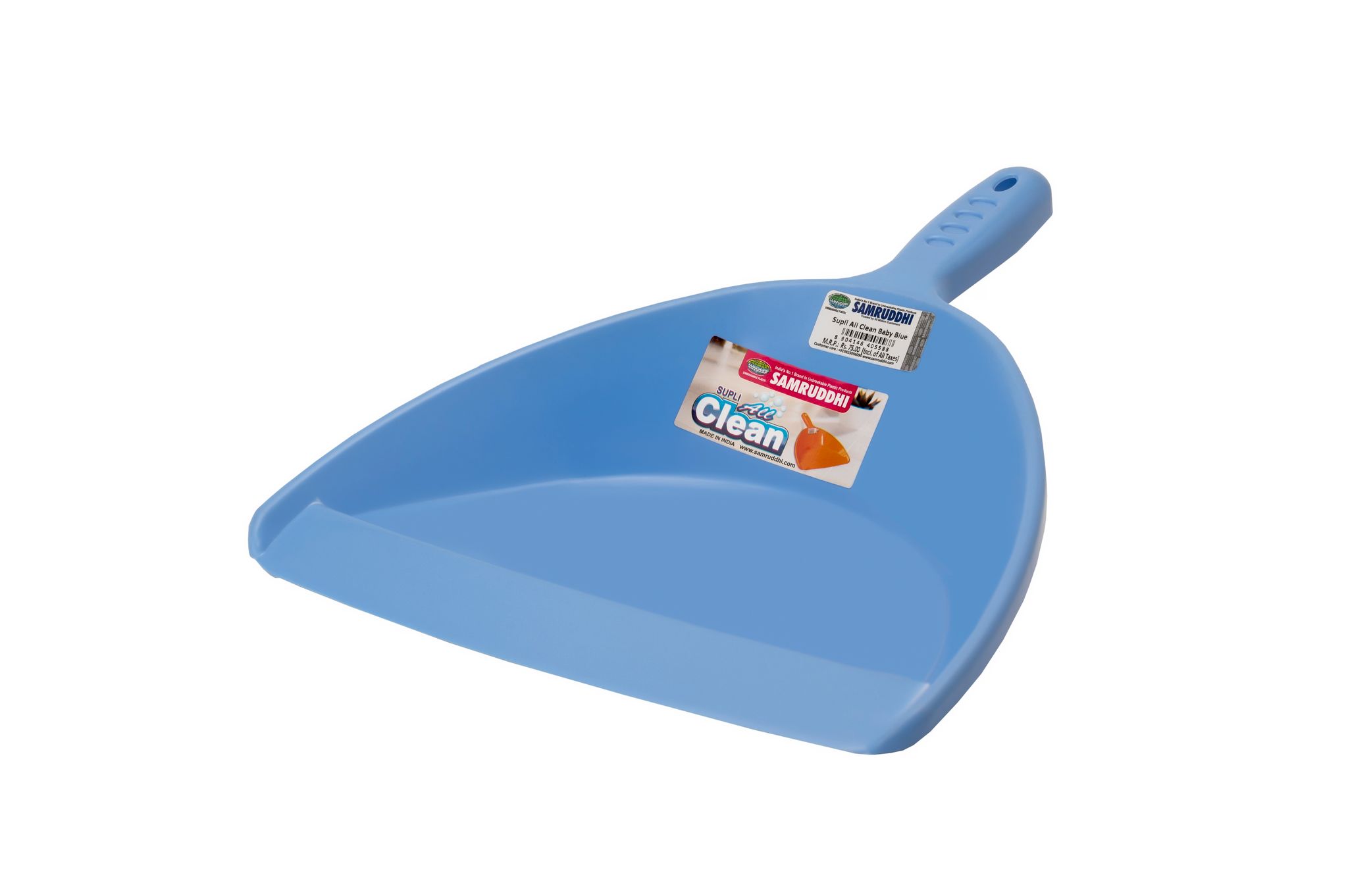 جميع اللوازم نظيفة باللون الأزرق الفاتح