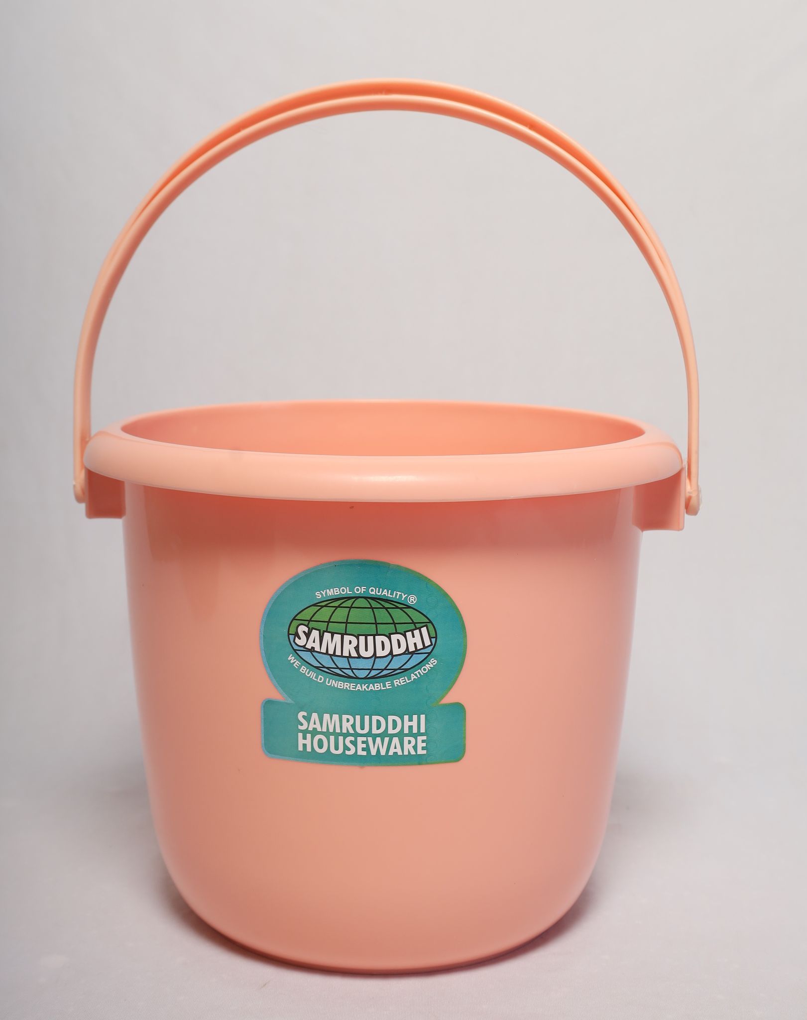 Bucket New Wild Cat Peach